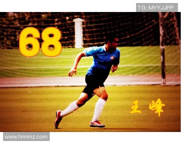 足球明星捂脸动作视频引发热议背后的故事与情感解析